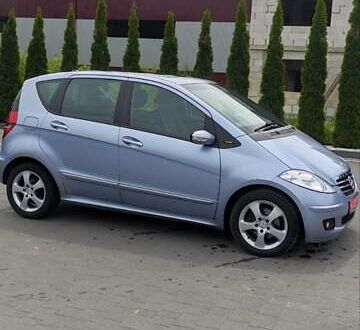 Мерседес А класс 2007 в Надворной на Automoto.ua Синий Мерседес А класс, объемом двигателя 1.7 л и пробегом 236 тыс. км за 5499 $, фото 1 на Automoto.ua