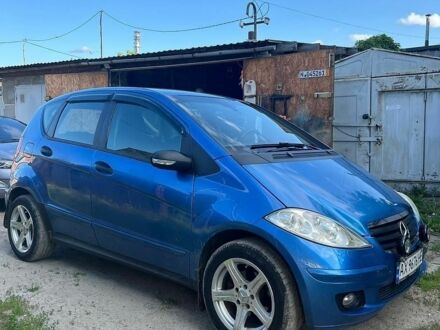 Синій Мерседес А клас, об'ємом двигуна 2 л та пробігом 270 тис. км за 4200 $, фото 1 на Automoto.ua