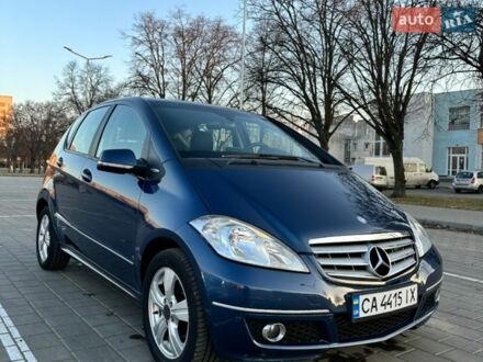 Синий Мерседес А класс, объемом двигателя 1.5 л и пробегом 145 тыс. км за 5500 $, фото 1 на Automoto.ua