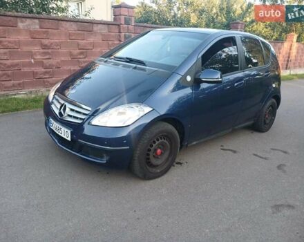 Синій Мерседес А клас, об'ємом двигуна 2 л та пробігом 230 тис. км за 4350 $, фото 1 на Automoto.ua