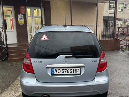 Синій Мерседес А клас, об'ємом двигуна 1.99 л та пробігом 140 тис. км за 10200 $, фото 1 на Automoto.ua