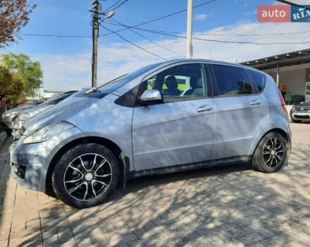 Синий Мерседес А класс, объемом двигателя 1.5 л и пробегом 150 тыс. км за 7000 $, фото 1 на Automoto.ua