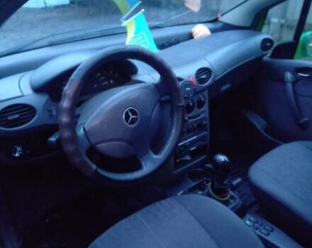 Зелений Мерседес А клас, об'ємом двигуна 1.6 л та пробігом 223 тис. км за 1900 $, фото 4 на Automoto.ua