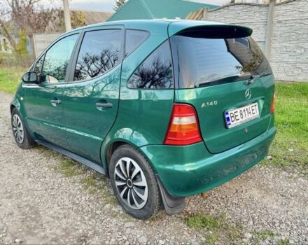 Зеленый Мерседес А класс, объемом двигателя 1.4 л и пробегом 246 тыс. км за 3750 $, фото 5 на Automoto.ua