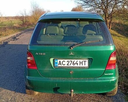 Зеленый Мерседес А класс, объемом двигателя 1.69 л и пробегом 350 тыс. км за 2500 $, фото 1 на Automoto.ua