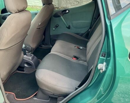 Зеленый Мерседес А класс, объемом двигателя 1.4 л и пробегом 246 тыс. км за 3750 $, фото 9 на Automoto.ua