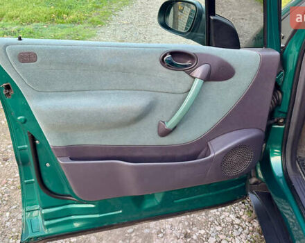 Зеленый Мерседес А класс, объемом двигателя 1.4 л и пробегом 246 тыс. км за 3750 $, фото 8 на Automoto.ua