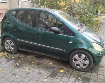Мерседес А класс 1999 в Львове на Automoto.ua Зеленый Мерседес А класс, объемом двигателя 1.4 л и пробегом 270 тыс. км за 2000 $, фото 5 на Automoto.ua