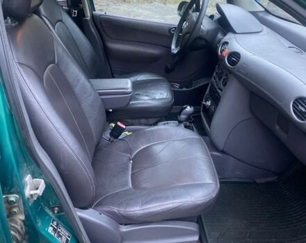 Зелений Мерседес А клас, об'ємом двигуна 1.6 л та пробігом 240 тис. км за 2700 $, фото 5 на Automoto.ua