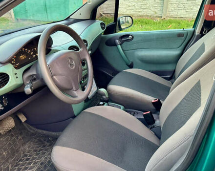 Зеленый Мерседес А класс, объемом двигателя 1.4 л и пробегом 246 тыс. км за 3750 $, фото 6 на Automoto.ua