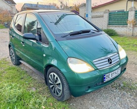 Зеленый Мерседес А класс, объемом двигателя 1.4 л и пробегом 246 тыс. км за 3750 $, фото 2 на Automoto.ua