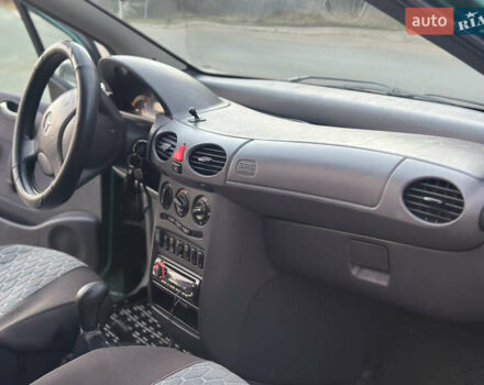 Зеленый Мерседес А класс, объемом двигателя 1.6 л и пробегом 298 тыс. км за 2650 $, фото 3 на Automoto.ua