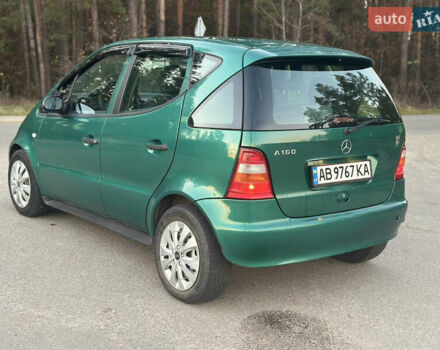 Зеленый Мерседес А класс, объемом двигателя 1.6 л и пробегом 298 тыс. км за 2650 $, фото 4 на Automoto.ua