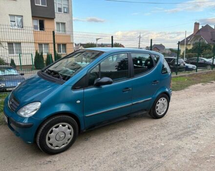 Зелений Мерседес А клас, об'ємом двигуна 1.7 л та пробігом 200 тис. км за 4800 $, фото 1 на Automoto.ua