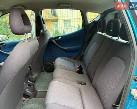 Зеленый Мерседес А класс, объемом двигателя 1.69 л и пробегом 200 тыс. км за 4800 $, фото 6 на Automoto.ua