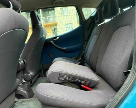 Зелений Мерседес А клас, об'ємом двигуна 1.7 л та пробігом 200 тис. км за 4800 $, фото 11 на Automoto.ua