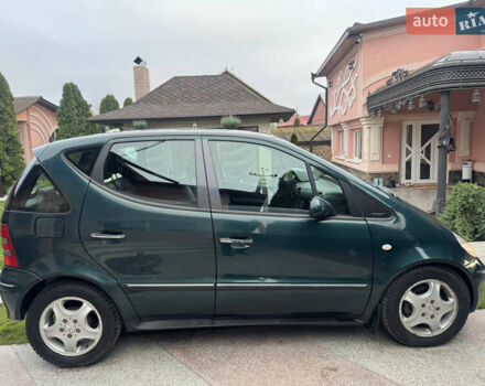 Зеленый Мерседес А класс, объемом двигателя 1.7 л и пробегом 277 тыс. км за 3000 $, фото 5 на Automoto.ua