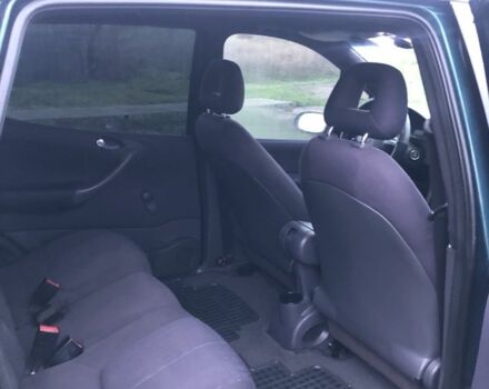 Зеленый Мерседес А класс, объемом двигателя 1.7 л и пробегом 386 тыс. км за 3500 $, фото 5 на Automoto.ua