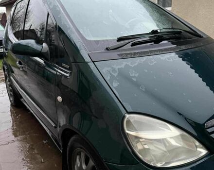 Зеленый Мерседес А класс, объемом двигателя 1.7 л и пробегом 215 тыс. км за 3299 $, фото 3 на Automoto.ua