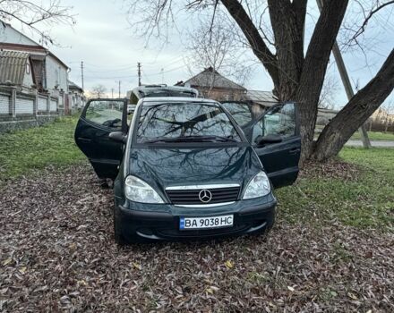 Зеленый Мерседес А класс, объемом двигателя 1.7 л и пробегом 178 тыс. км за 3800 $, фото 3 на Automoto.ua