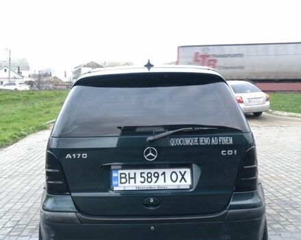 Зеленый Мерседес А класс, объемом двигателя 1.7 л и пробегом 386 тыс. км за 3500 $, фото 1 на Automoto.ua