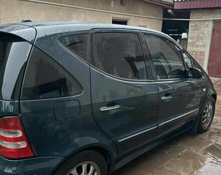 Зеленый Мерседес А класс, объемом двигателя 1.7 л и пробегом 215 тыс. км за 3299 $, фото 1 на Automoto.ua