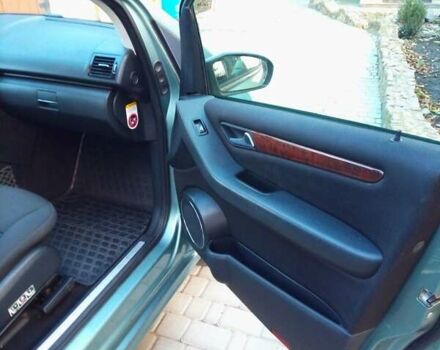 Зелений Мерседес А клас, об'ємом двигуна 1.5 л та пробігом 161 тис. км за 3800 $, фото 8 на Automoto.ua