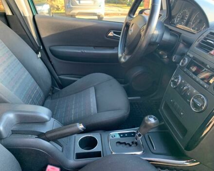 Зелений Мерседес А клас, об'ємом двигуна 1.5 л та пробігом 215 тис. км за 5500 $, фото 14 на Automoto.ua