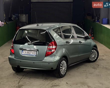 Зеленый Мерседес А класс, объемом двигателя 1.5 л и пробегом 329 тыс. км за 6000 $, фото 3 на Automoto.ua