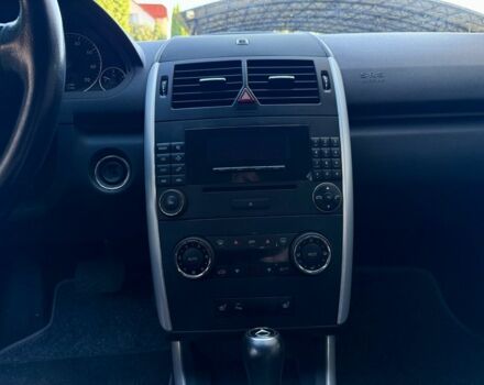 Зелений Мерседес А клас, об'ємом двигуна 1.7 л та пробігом 209 тис. км за 5650 $, фото 14 на Automoto.ua