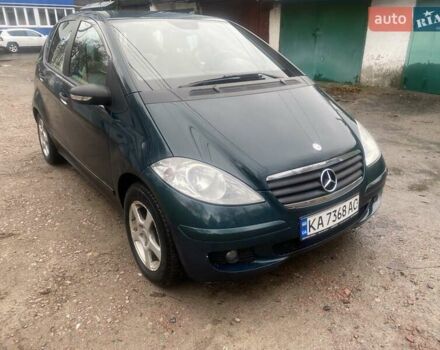 Зеленый Мерседес А класс, объемом двигателя 1.5 л и пробегом 165 тыс. км за 5000 $, фото 1 на Automoto.ua