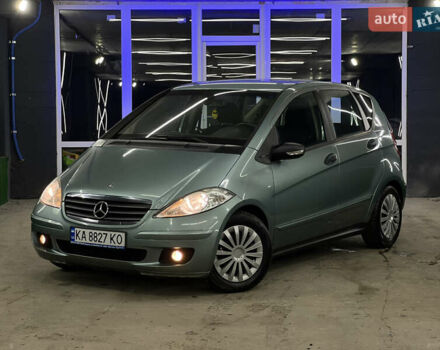 Зеленый Мерседес А класс, объемом двигателя 1.5 л и пробегом 329 тыс. км за 6000 $, фото 1 на Automoto.ua