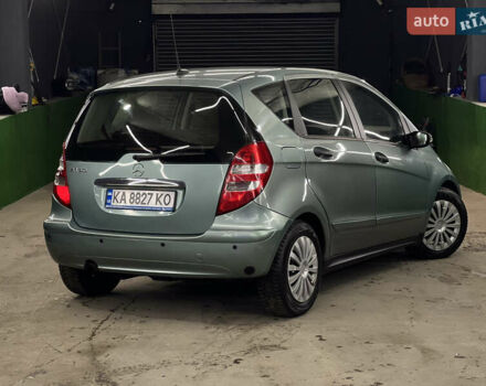 Зеленый Мерседес А класс, объемом двигателя 1.5 л и пробегом 329 тыс. км за 6000 $, фото 2 на Automoto.ua