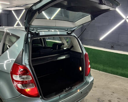 Зеленый Мерседес А класс, объемом двигателя 1.5 л и пробегом 329 тыс. км за 6000 $, фото 44 на Automoto.ua