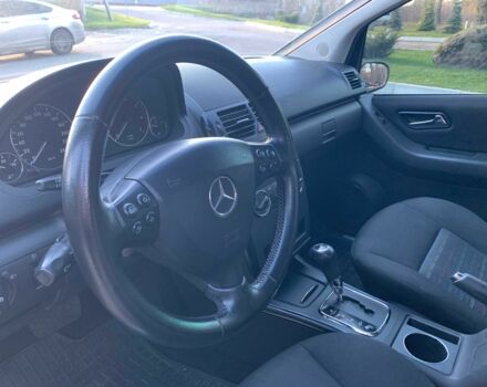 Зелений Мерседес А клас, об'ємом двигуна 1.5 л та пробігом 215 тис. км за 5500 $, фото 10 на Automoto.ua