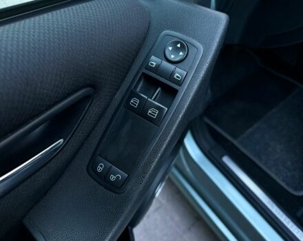 Зелений Мерседес А клас, об'ємом двигуна 1.7 л та пробігом 209 тис. км за 5650 $, фото 20 на Automoto.ua