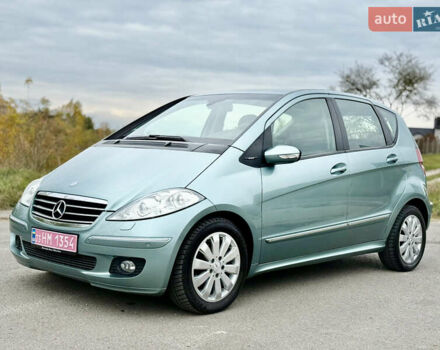 Мерседес А клас 2006 у Тернополі на Automoto.ua Зелений Мерседес А клас, об'ємом двигуна 1.7 л та пробігом 210 тис. км за 5800 $, фото 5 на Automoto.ua