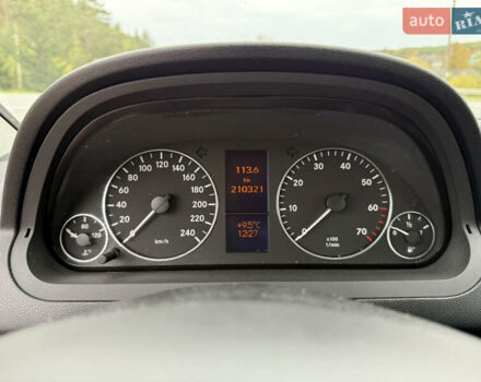 Мерседес А клас 2006 у Тернополі на Automoto.ua Зелений Мерседес А клас, об'ємом двигуна 1.7 л та пробігом 210 тис. км за 5800 $, фото 20 на Automoto.ua