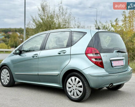 Мерседес А клас 2006 у Тернополі на Automoto.ua Зелений Мерседес А клас, об'ємом двигуна 1.7 л та пробігом 210 тис. км за 5800 $, фото 6 на Automoto.ua