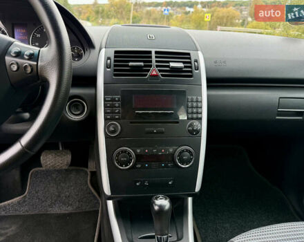 Мерседес А клас 2006 у Тернополі на Automoto.ua Зелений Мерседес А клас, об'ємом двигуна 1.7 л та пробігом 210 тис. км за 5800 $, фото 21 на Automoto.ua