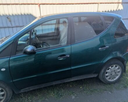 Зелений Мерседес А клас, об'ємом двигуна 1.4 л та пробігом 251 тис. км за 2800 $, фото 2 на Automoto.ua