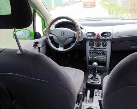 Зелений Мерседес А клас, об'ємом двигуна 1.6 л та пробігом 218 тис. км за 1900 $, фото 4 на Automoto.ua