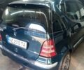 Зелений Мерседес А клас, об'ємом двигуна 1.7 л та пробігом 300 тис. км за 2992 $, фото 2 на Automoto.ua