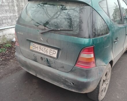 Зелений Мерседес А клас, об'ємом двигуна 1.6 л та пробігом 100 тис. км за 2800 $, фото 1 на Automoto.ua