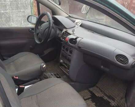 Зеленый Мерседес А класс, объемом двигателя 1.6 л и пробегом 100 тыс. км за 2800 $, фото 1 на Automoto.ua