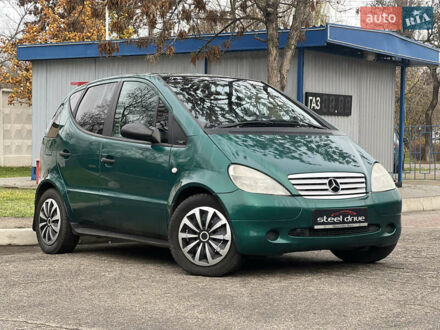 Зеленый Мерседес А класс, объемом двигателя 1.4 л и пробегом 246 тыс. км за 4100 $, фото 1 на Automoto.ua