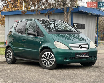 Зеленый Мерседес А класс, объемом двигателя 1.4 л и пробегом 246 тыс. км за 4100 $, фото 1 на Automoto.ua