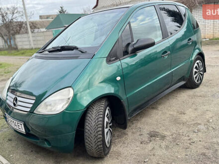 Зелений Мерседес А клас, об'ємом двигуна 1.4 л та пробігом 356 тис. км за 3700 $, фото 1 на Automoto.ua