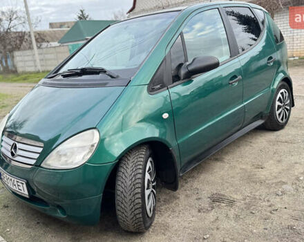 Зеленый Мерседес А класс, объемом двигателя 1.4 л и пробегом 356 тыс. км за 3700 $, фото 1 на Automoto.ua