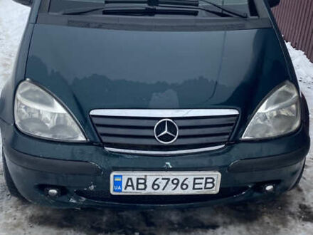 Зеленый Мерседес А класс, объемом двигателя 1.7 л и пробегом 270 тыс. км за 2000 $, фото 1 на Automoto.ua